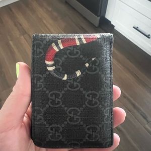 Gucci men’s wallet